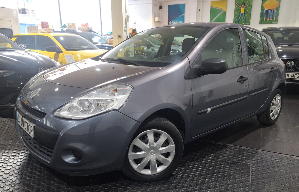 Renault - Clio