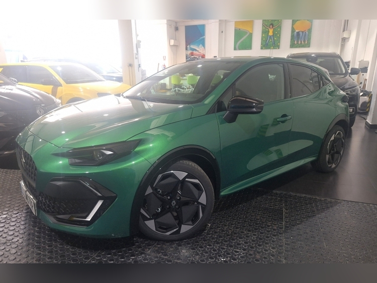 Renault Clio VI 160 E-Tech Full Hybrid Techno foto miniatura